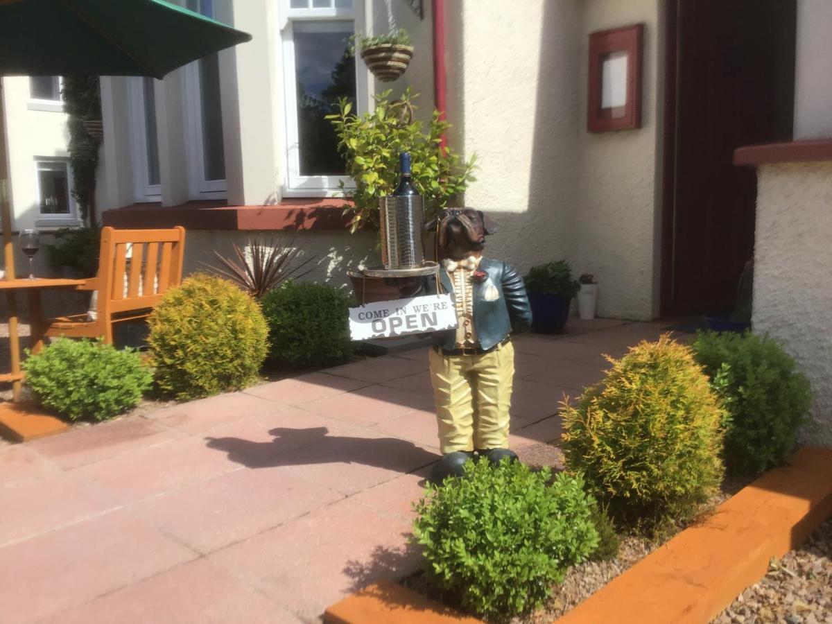 ホテルSmiddy House & Russell'S Restaurant スピーン・ブリッジ エクステリア 写真